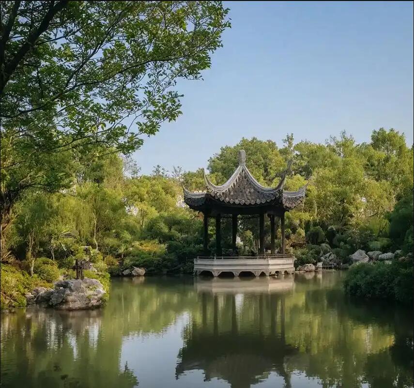 夏河县雨真会计有限公司